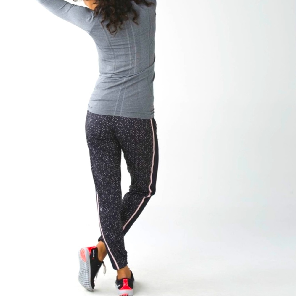 Lululemon Keep On Track Pant
